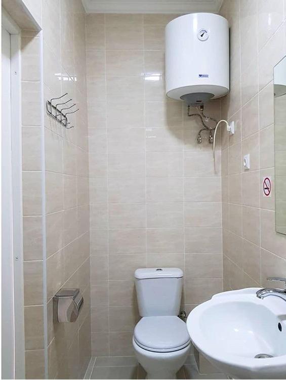 Sky Hotel Biskek Kültér fotó