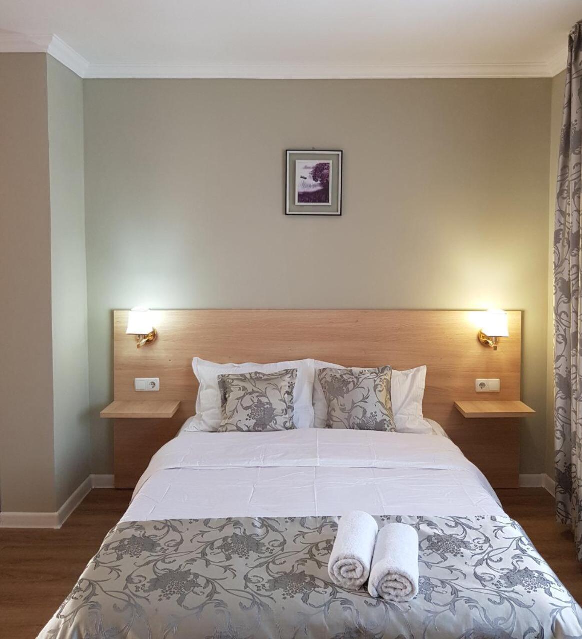 Sky Hotel Biskek Kültér fotó
