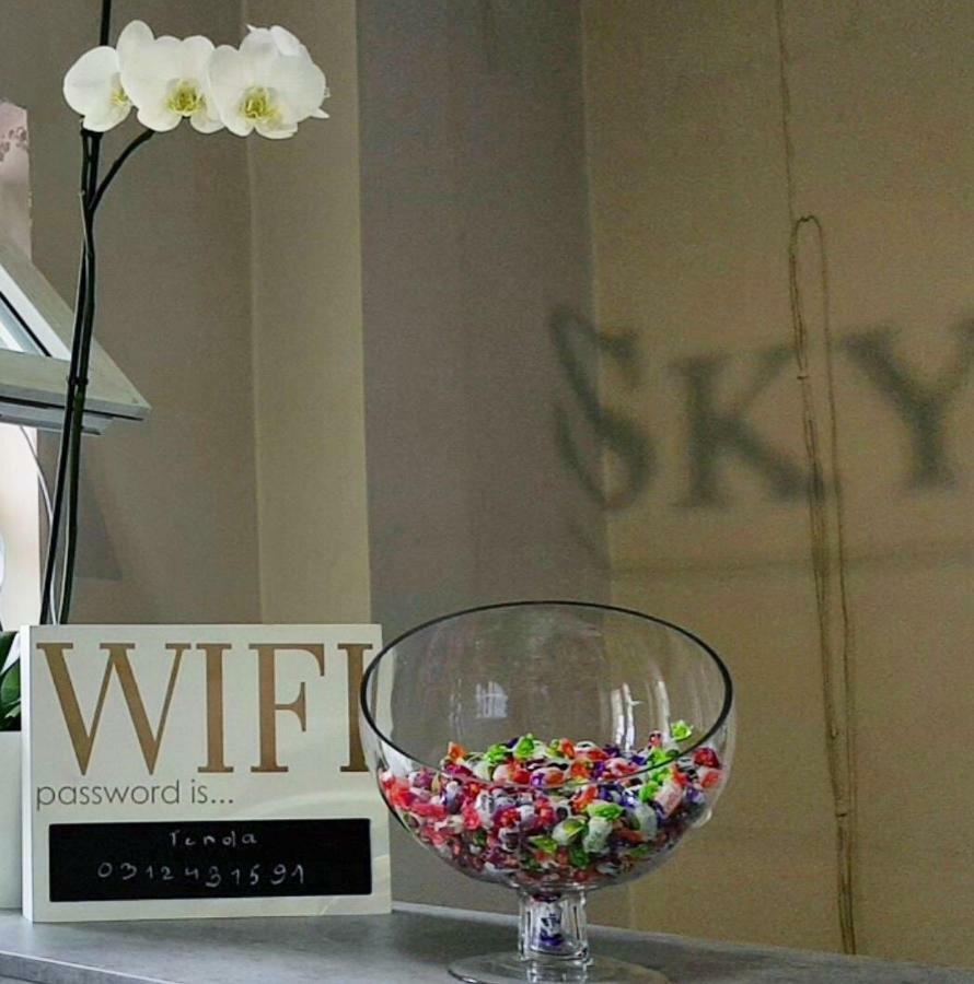 Sky Hotel Biskek Kültér fotó